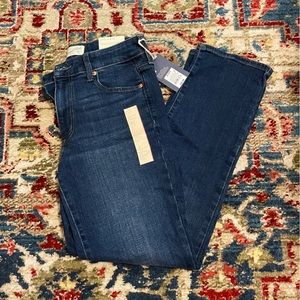 High Rise Slim Straight Jeans